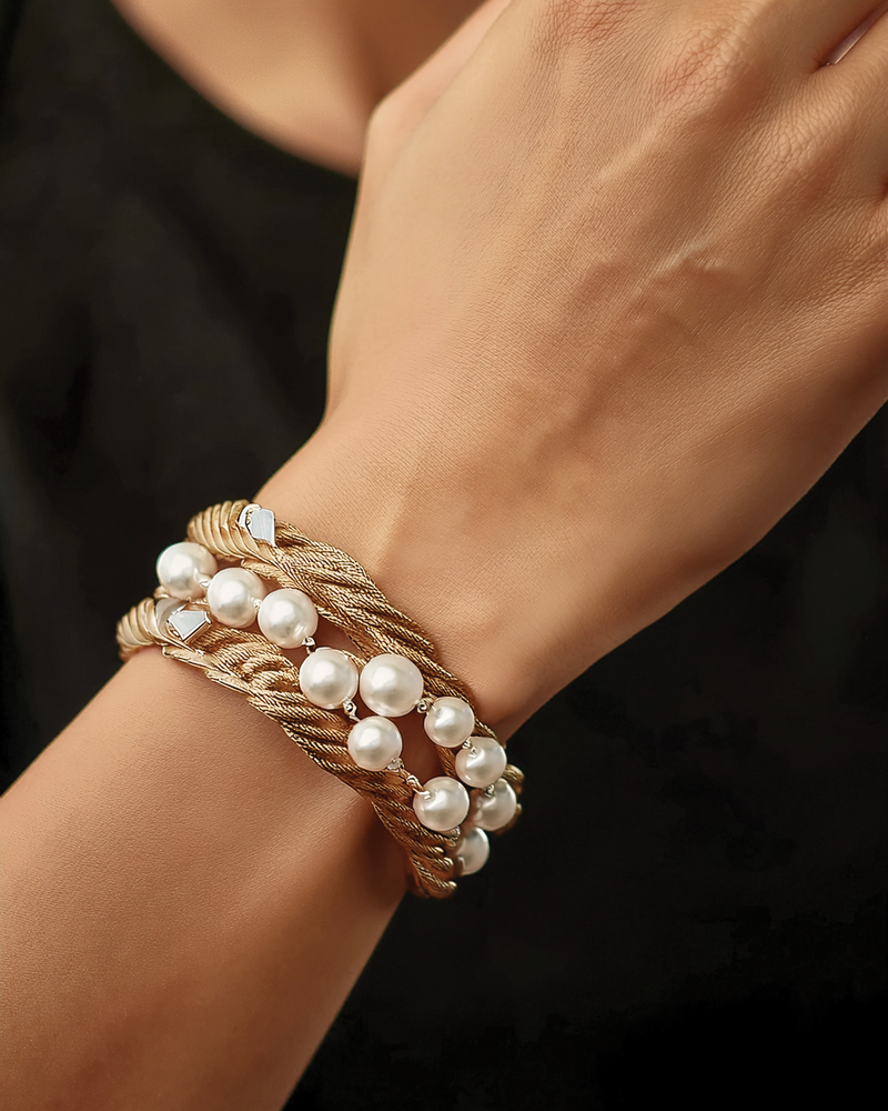 Lustre Grace Gold & Pearl Bracelet
