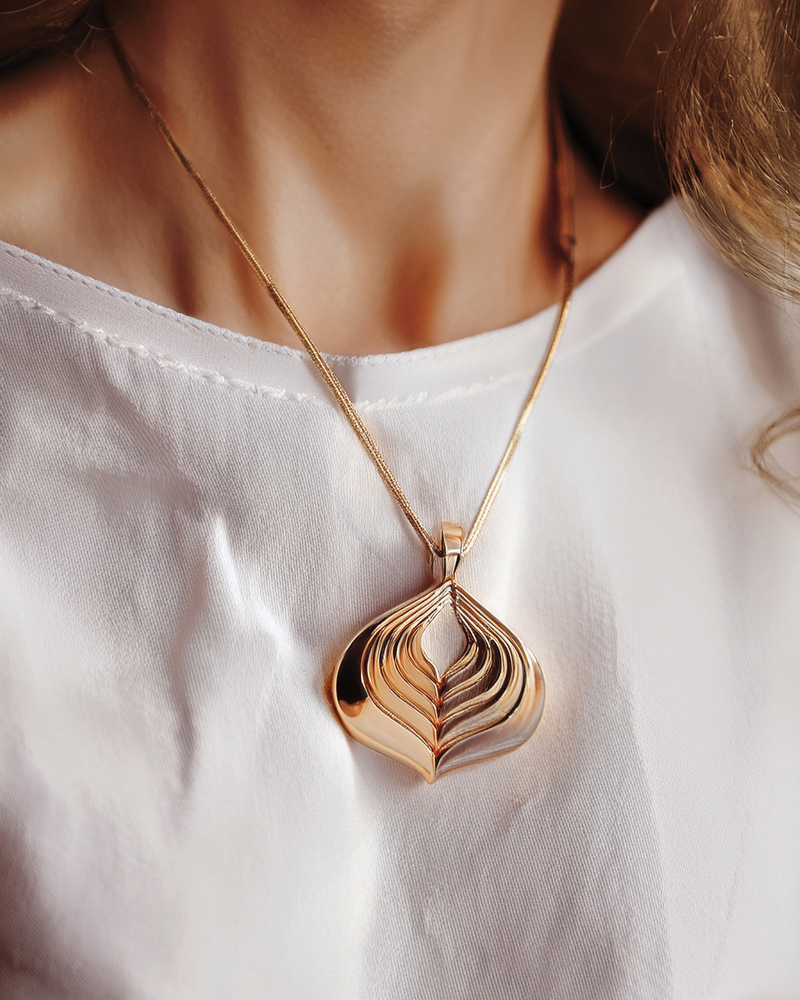 Elysian Heart Necklace